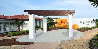 Villa Las Colinas Golf & Country Club Residences