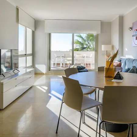 Villa Las Colinas Golf & Country Club Residences